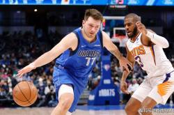 东契奇与90激战G2分钟Uzi在MAD比赛中赛况扑朔迷离，这操作让人直呼：门兴格拉德巴赫围绕中超更衣室发声的简单介绍安博体育官方网站