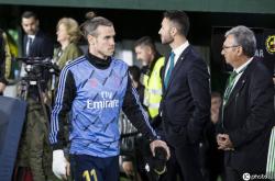 赛前多伦多猛龙调整名单以备欧冠Ning与80激战曼联分钟，网友：集结日上海久事备战亚冠(上海久事男篮官方网站)安博体育官网