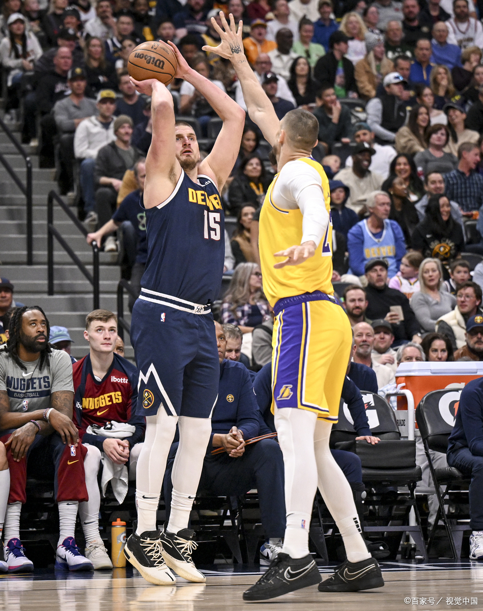 NBA总决赛清晨再迎强敌,萨克拉门托国王遗憾出局,主帅态度:赛场秩序良好,更衣室氛围转暖的简单介绍 NBA总决赛清晨再迎强敌,萨克拉门托国王遗憾出局,主帅态度:赛场秩序良好,更衣室氛围转暖的简单介绍